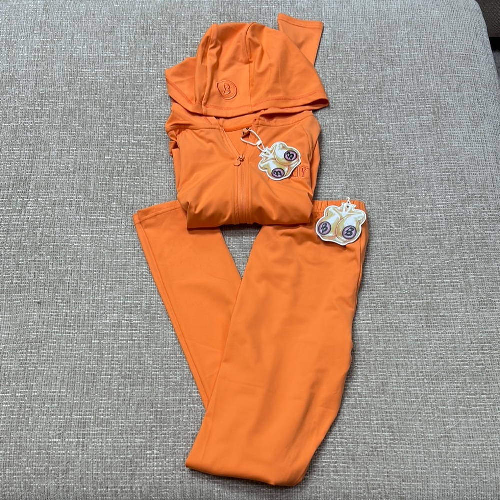BODY BY RAVEN TRACY Body Basic Matching Set Hoodie Long Sleeve Orange Size XL